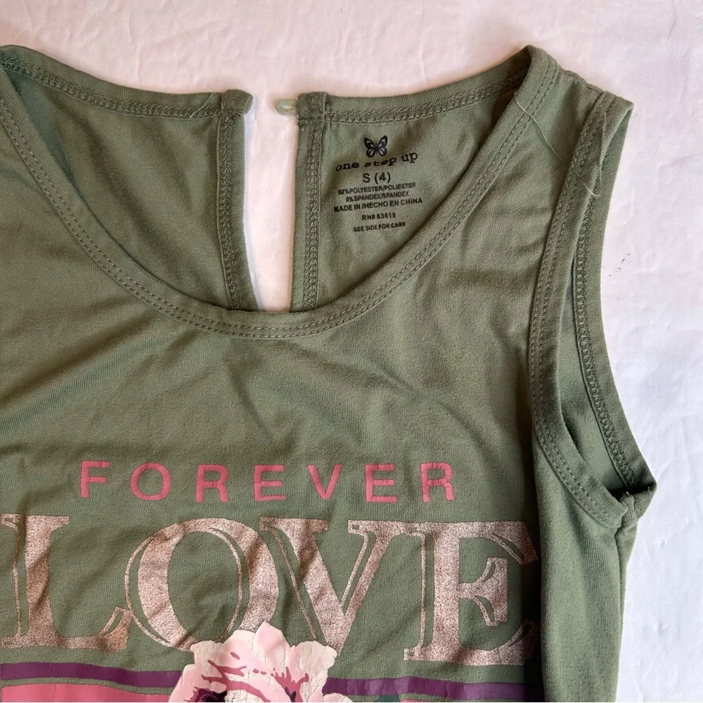 One Step Ahead Olive Sleeveless Top Romper with Pink Accents Size S /4